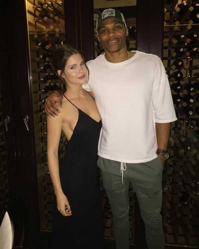 青训小将关键传球助攻（青训新星送出关键助攻）