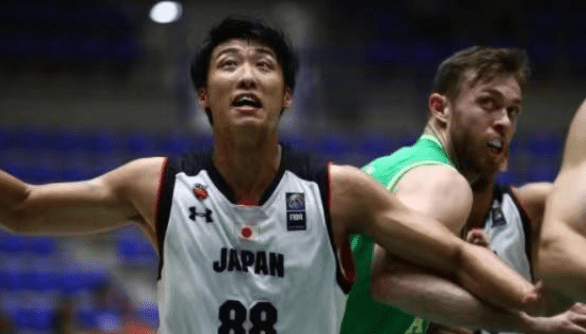 纳格尔斯曼：巴库将顶替基米希首发，约纳坦-塔佩戴队长袖标（纳格尔斯曼确认：巴库顶替基米希先发，约纳坦-塔戴队长袖标）