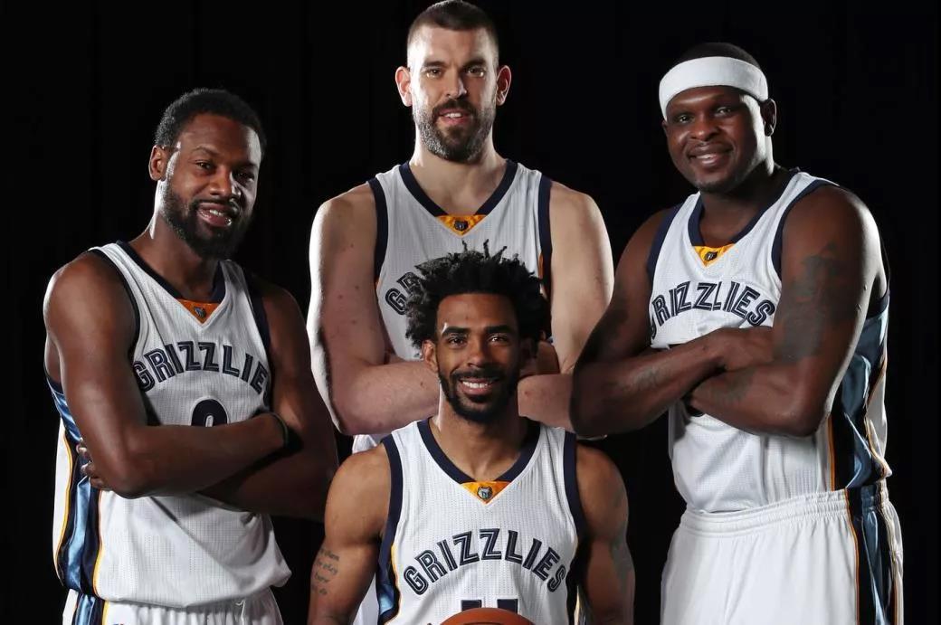 戴维对乌迪内斯的进球被吹越位，但VAR划线似乎存在问题（戴维对阵乌迪内斯进球被判越位，VAR划线存疑）