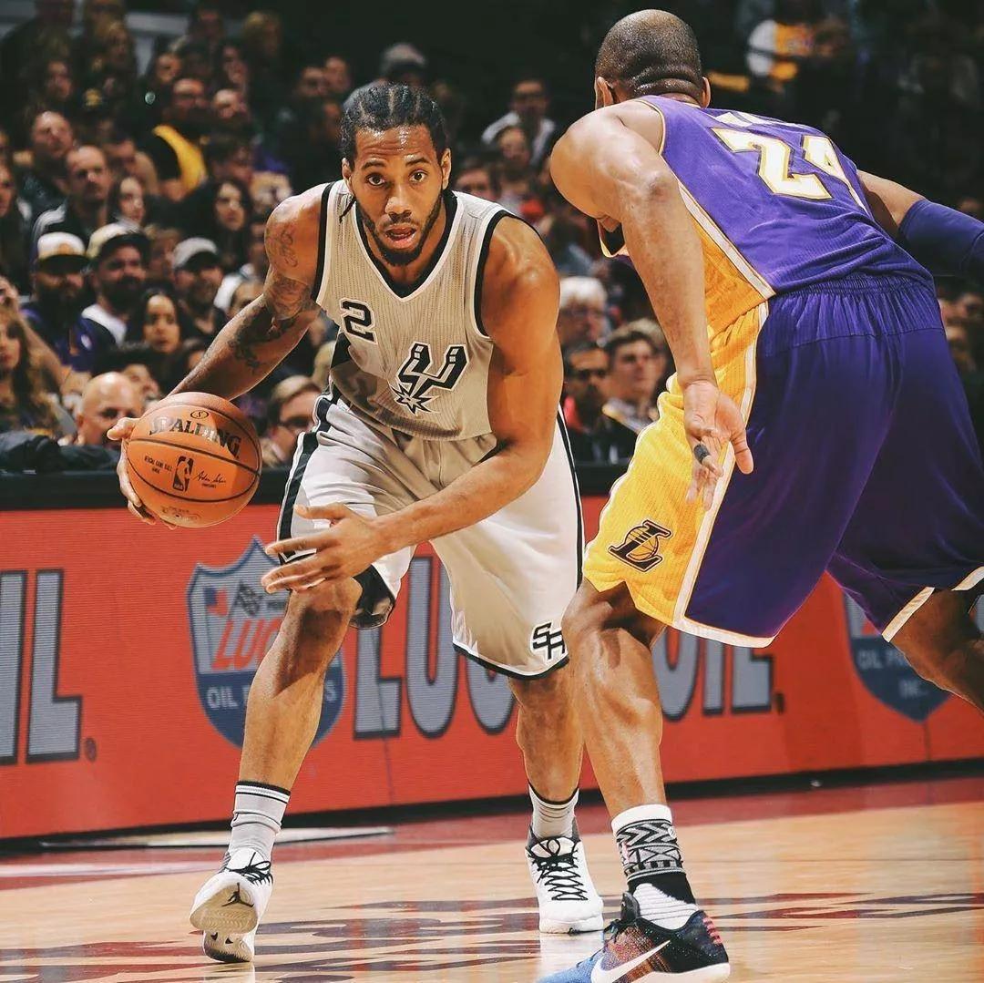 日本队官宣与英格兰友谊赛并晒出森保一与图赫尔合影：伦敦见（日本队宣布将赴伦敦与英格兰进行友谊赛，森保一与图赫尔合影曝光：伦敦见）