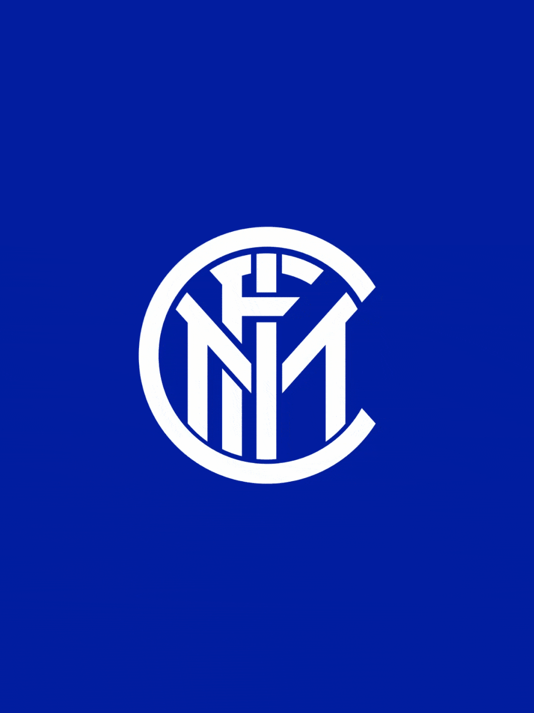 每体：部分法兰克福球迷在诺坎普闹事，向巴萨球迷投掷照明弹