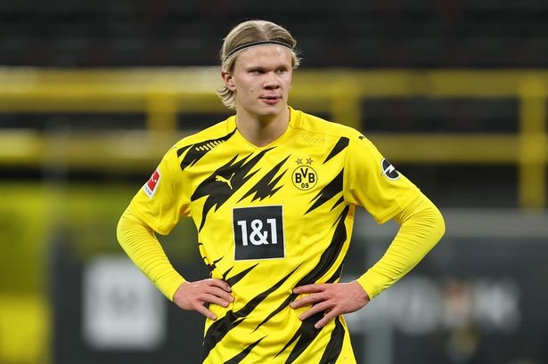 李嗣镕：在场上一点也不紧张，就想为津门虎队奉献自己的全部（李嗣镕：上场不紧张，只想为津门虎全力以赴）