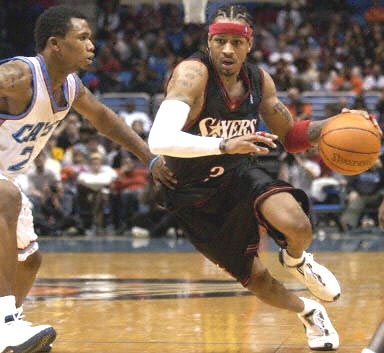 云南玉昆官方总结：莫言前路多荆棘，自有锋芒破雾行（云南玉昆官方总结：纵有荆棘满途，莫言自凭锋芒踏雾而进）