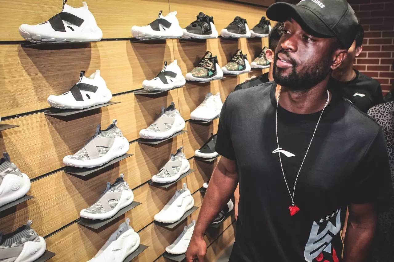 梅西达成400助攻成就，历史第一！（梅西完成第400次助攻，史上第一人！）