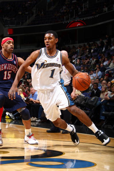 米体：姆希塔良已经恢复合练，可能在本周末复出踢比萨（米兰体育报：姆希塔良已恢复合练，周末有望复出战比萨）