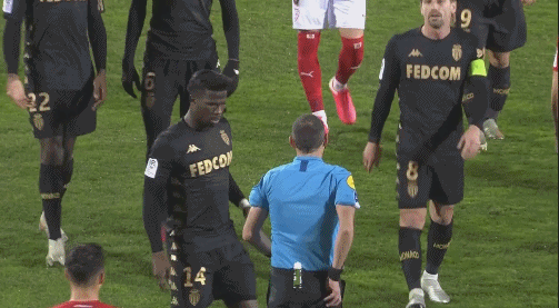 霍姆格伦&杰伦威半场合砍31分，雷霆领先26分