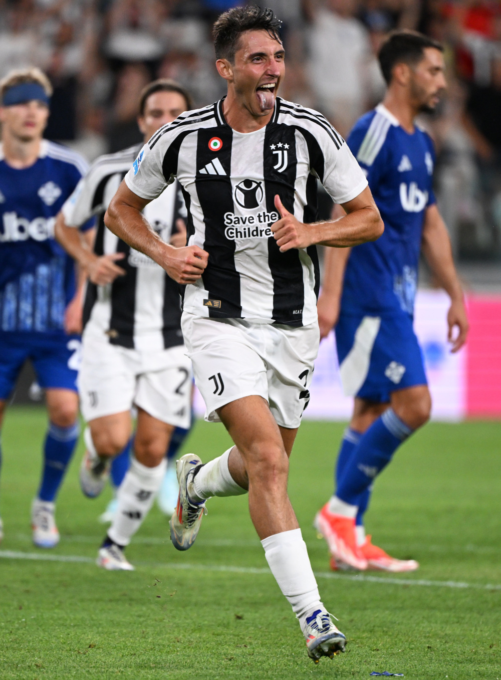 虎父无犬子，路易斯-布冯代表捷克U19上演帽子戏法（不负父名！路易斯-布冯代表捷克U19完成帽子戏法）