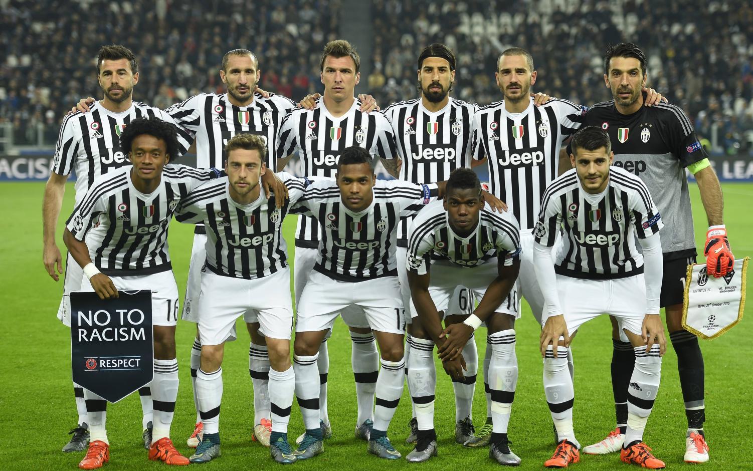 欧冠半场：科纳特进球被吹，蓝黑军伤2将，国米0-0利物浦（欧冠半场战报：科纳特进球被判无效，蓝黑军两人受伤，国米暂0-0利物浦）